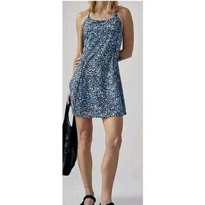 NWT Athleta Infinity Dress Leopard Blue Large L Built In Shorts Sport Quick Dry